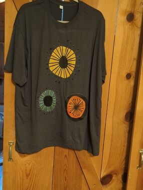 Dark Gray Graphic Tee with Yellow, Teal & Orange Floral Motifs